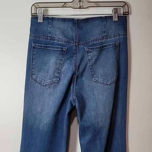 🟣C'ESTI TOI BLACK LABEL JEANS ~ FIT & FLARE HIGH-RISE JEANS - Picture 7 of 11